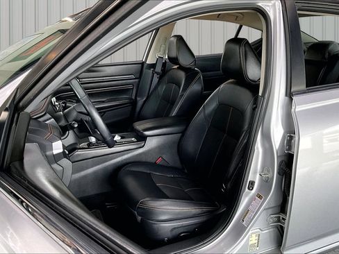 Used 2020 Nissan Altima 2.5 SR AWD/4WD image 19