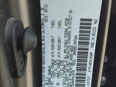 Certified 2021 Toyota Tacoma TRD Sport image 26