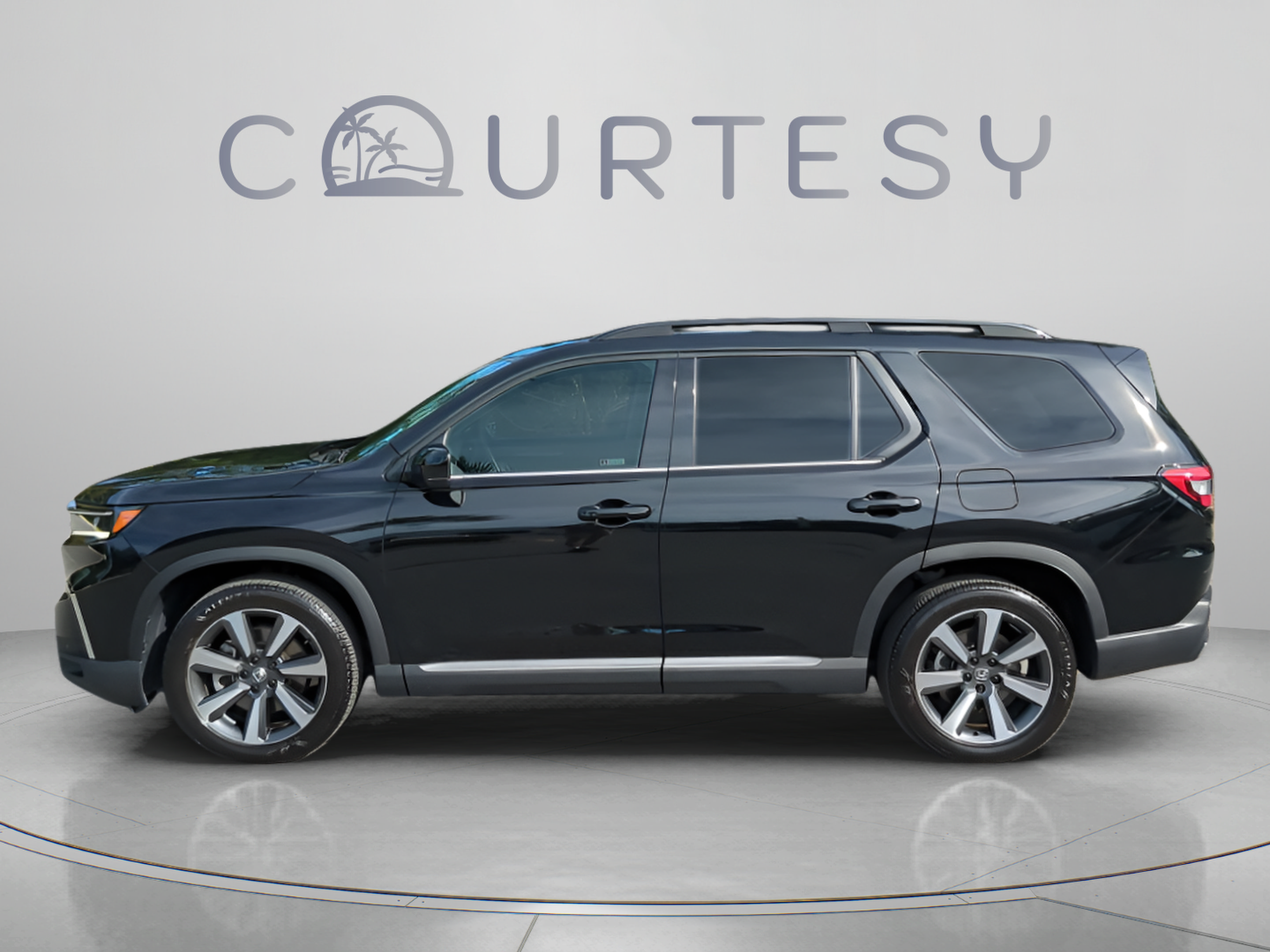 Certified 2023 Honda Pilot Elite image 4