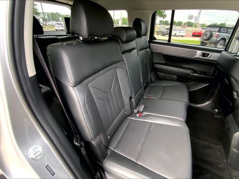 Used 2026 Hyundai Santa Fe SEL AWD/4WD image 19