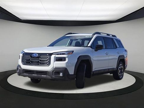 New 2026 Subaru Outback Touring image 3