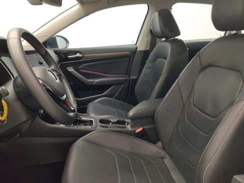 Used 2020 Volkswagen Jetta SEL Premium FWD image 17