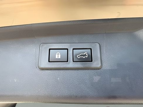 Used 2025 Subaru Outback Touring XT w/ Popular Package #2 AWD/4WD image 32