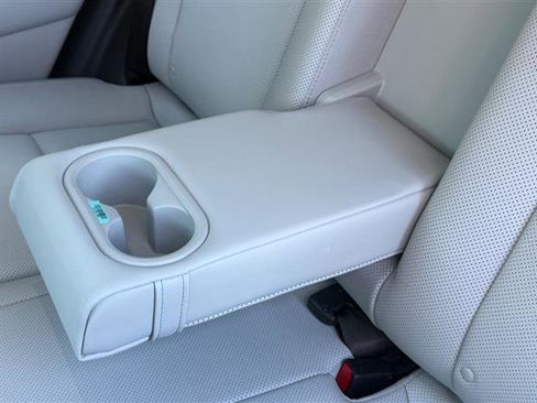 Used 2024 Hyundai Kona Limited image 19