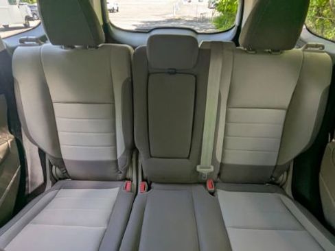 Used 2014 Ford Escape SE AWD/4WD image 15