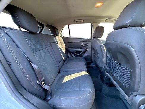 Used 2021 Chevrolet Trax LS w/ Tint and Cruise Package image 14