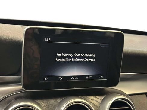 Used 2017 Mercedes-Benz C 300 4MATIC Sedan image 3