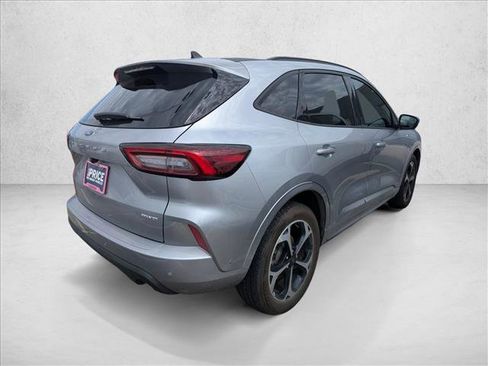 Used 2023 Ford Escape ST-Line Elite w/ Premium Technology Package AWD/4WD image 4