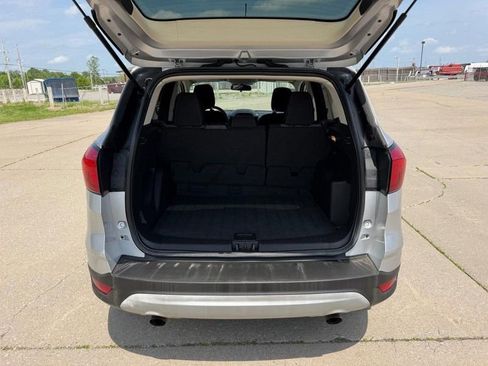 Used 2019 Ford Escape SE AWD/4WD image 5