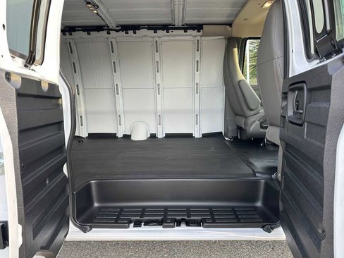New 2025 GMC Savana 3500 Extended w/ Driver Convenience Package image 12