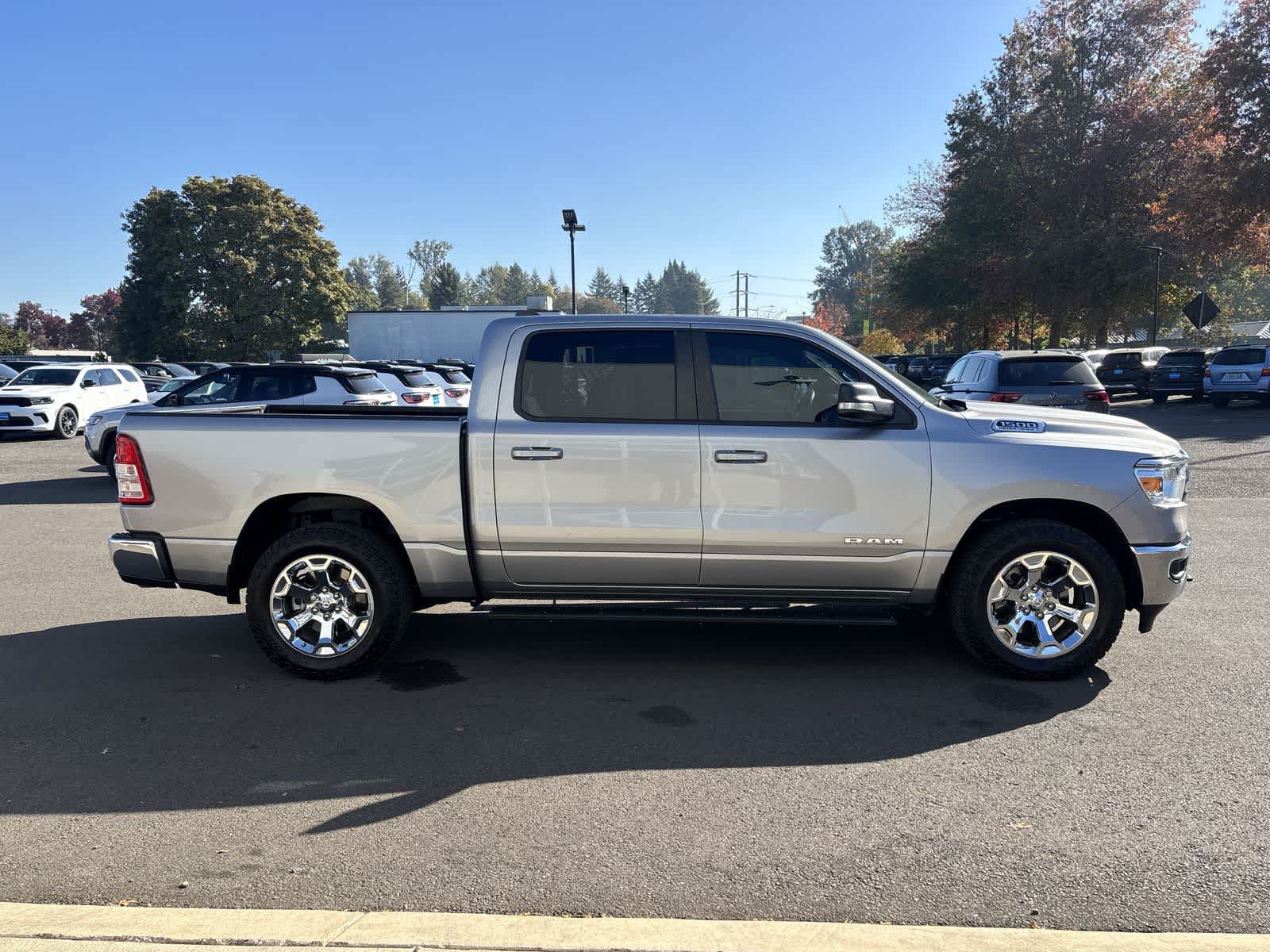 Used 2022 RAM 1500 Big Horn AWD/4WD image 6