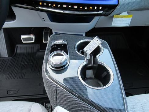 New 2026 Cadillac Optiq Sport 2 image 21