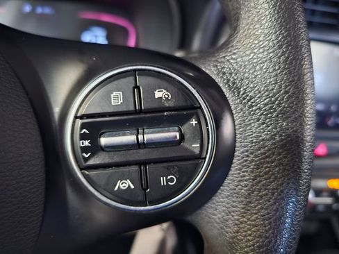 Used 2024 Kia Soul LX w/ Option Group 015 FWD image 28
