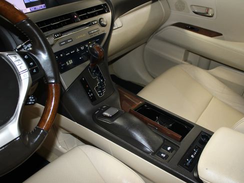 Used 2013 Lexus RX 450h FWD w/ Navigation Pkg image 14