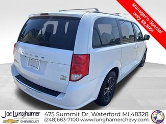 Used 2016 Dodge Grand Caravan R/T FWD video 3