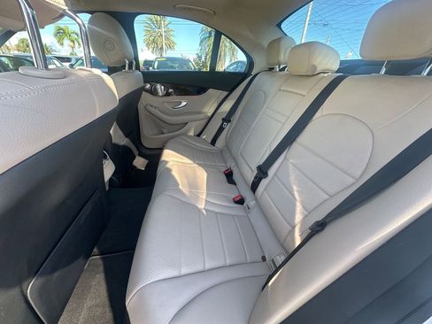 Used 2021 Mercedes-Benz C 300 Sedan image 23