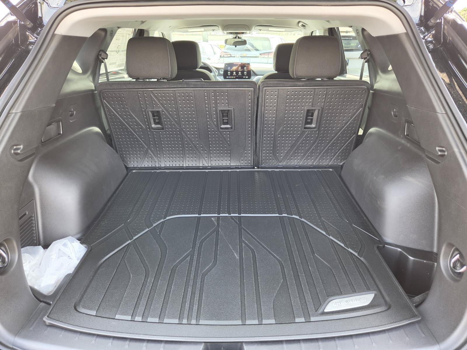 New 2026 Chevrolet Blazer LT w/ LPO, Floor Liner Package FWD image 12