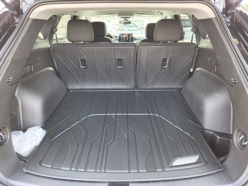 New 2026 Chevrolet Blazer LT w/ LPO, Floor Liner Package FWD image 12