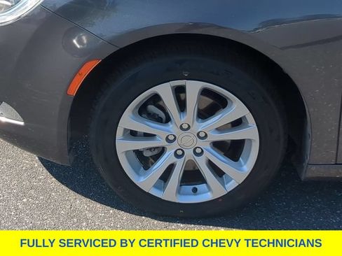 Used 2016 Chrysler 200 Limited FWD image 17