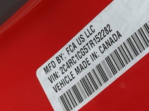 New 2026 Chrysler Voyager LX image 32