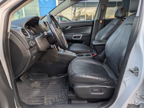 Used 2014 Chevrolet Captiva Sport LTZ image 10