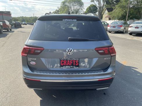 Used 2019 Volkswagen Tiguan SEL Premium AWD/4WD image 4