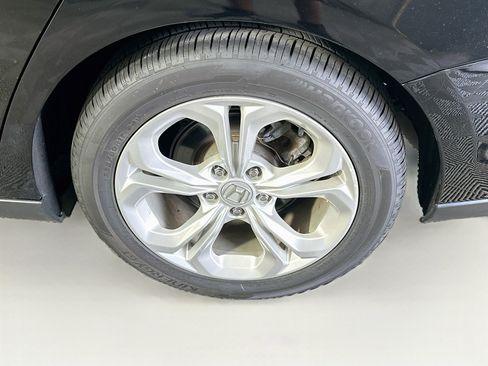Used 2023 Honda Accord LX image 11