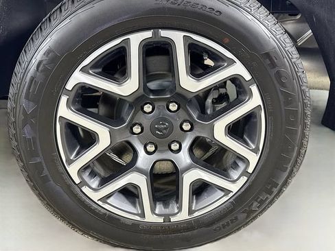 Used 2026 RAM 1500 Laramie AWD/4WD image 30
