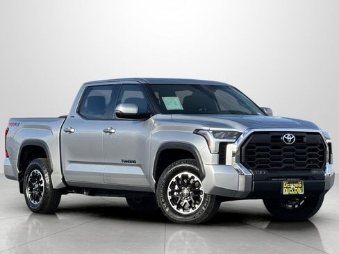 Used 2025 Toyota Tundra SR5 image 2