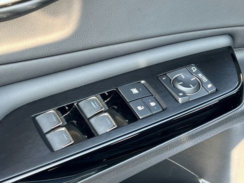 Certified 2024 Lexus ES 350 w/ Premium Package image 14