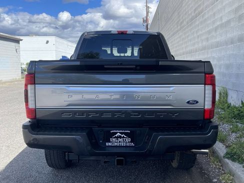 Used 2019 Ford F250 Platinum w/ Platinum Ultimate Package AWD/4WD image 8