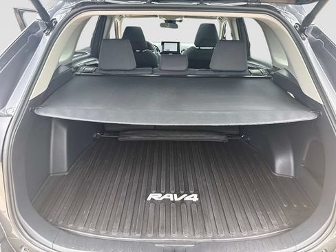 Used 2025 Toyota RAV4 XLE w/ Convenience Package AWD/4WD image 19