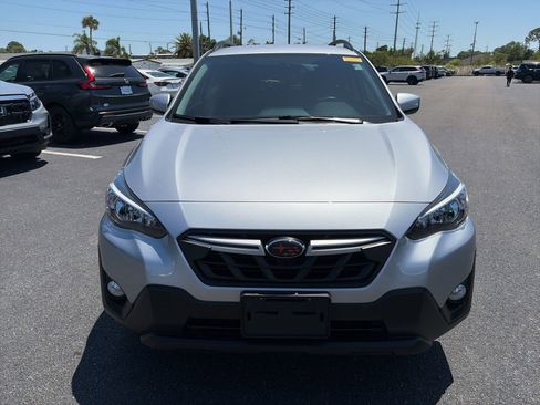 Used 2021 Subaru Crosstrek 2.0i Premium image 2