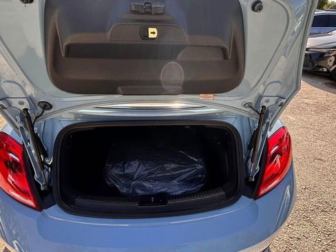 Used 2014 Volkswagen Beetle R-Line image 19