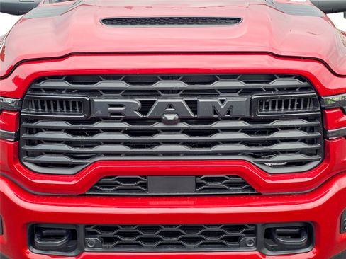 New 2026 RAM 2500 Big Horn AWD/4WD image 3