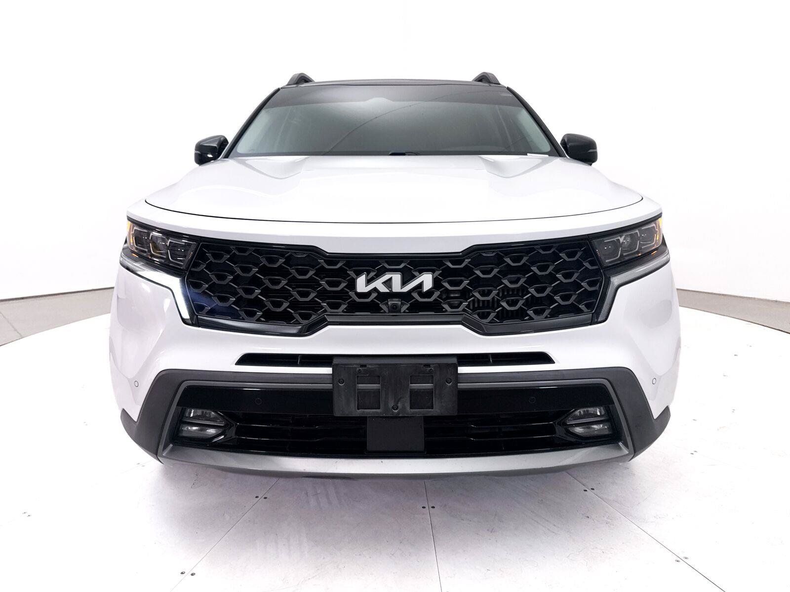 Used 2022 Kia Sorento SX Prestige w/ Rust Color Package AWD/4WD image 16