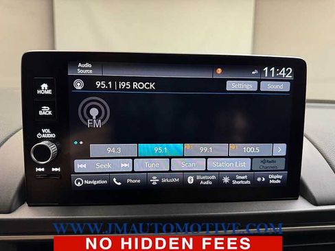 Used 2024 Honda Pilot Elite image 26