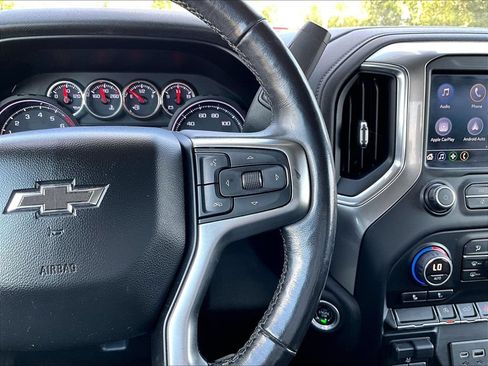 Used 2019 Chevrolet Silverado 1500 RST AWD/4WD image 15