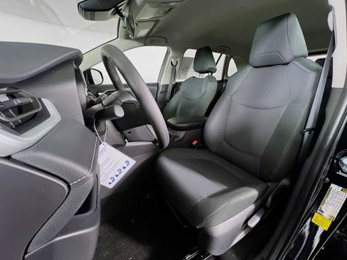 New 2025 Toyota RAV4 LE image 13