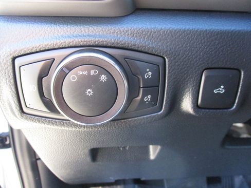 Used 2019 Ford Ranger XL w/ Equipment Group 101A Mid image 27