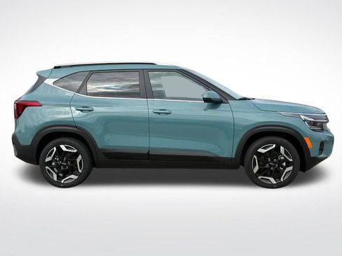 New 2026 Kia Seltos SX w/ SX Sunroof Package image 2