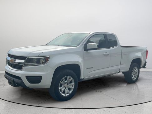 Used 2020 Chevrolet Colorado LT w/ Safety Package RWD image 5