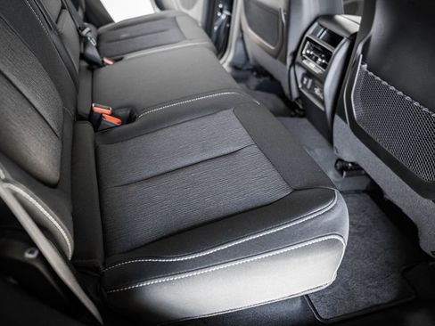 New 2025 Jeep Grand Cherokee Laredo X w/ Luxury Tech Group I image 32