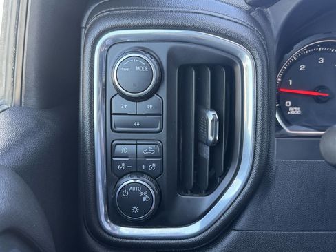 Used 2023 Chevrolet Silverado 2500 LT w/ Convenience Package AWD/4WD image 20