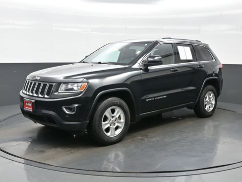 Used 2014 Jeep Grand Cherokee Laredo w/ Quick Order Package 23E AWD/4WD image 2