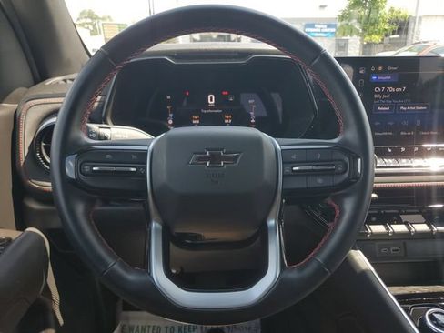 Used 2023 Chevrolet Colorado Z71 w/ Z71 Convenience Package 2 AWD/4WD image 23