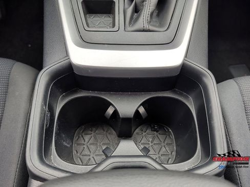 Used 2019 Toyota RAV4 LE w/ All Weather Liner Package image 16