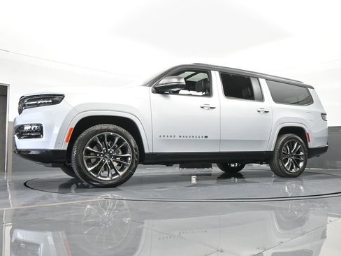 Used 2024 Jeep Grand Wagoneer L Series II w/ Quick Order Packagew 28T image 55