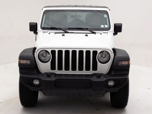 Used 2023 Jeep Wrangler Unlimited Sport AWD/4WD image 4