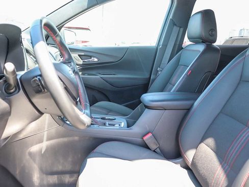 Used 2023 Chevrolet Equinox RS image 19